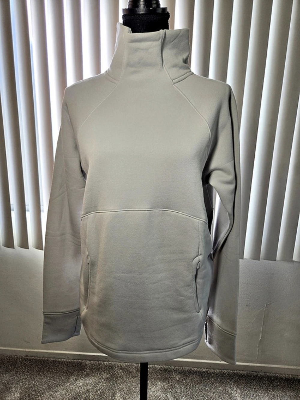 NWT Athleta Altitude Polartec Funnel Neck Sweatshirt Gray Small